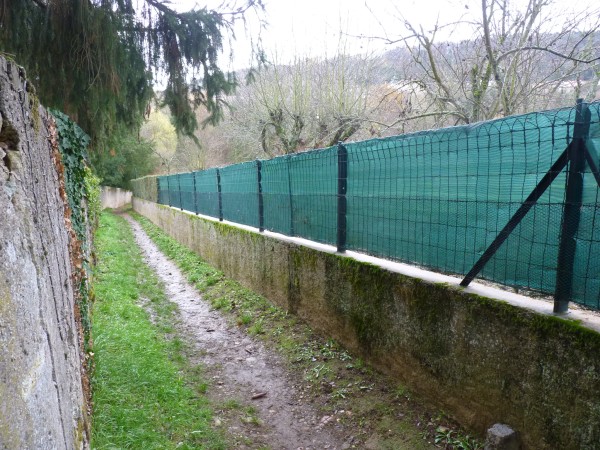 Les venelles direction le fond de vallon