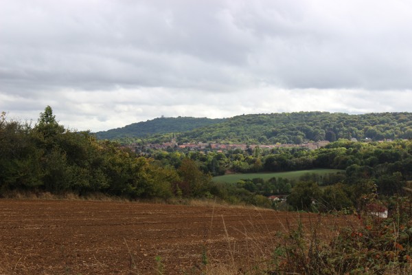 Lorry-lès-Metz, <strong>village-rue à mi-pente.</strong>